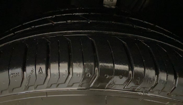 2025 Volkswagen VIRTUS GT Line 1.0L TSI AT, Petrol, Automatic, 1,540 km, Left Front Tyre Tread
