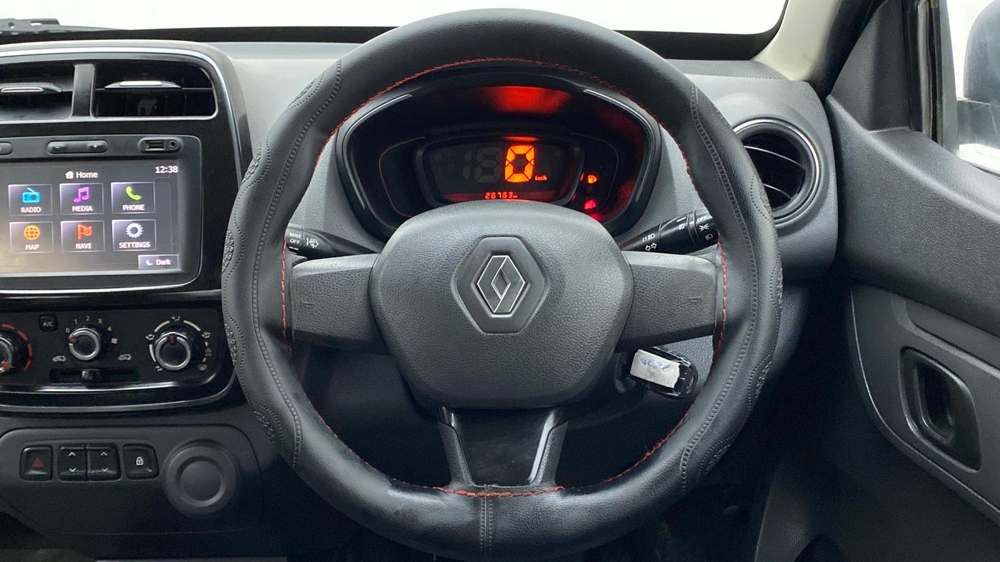 2016 Renault Kwid RXT, Petrol, Manual, 26,762 km, Steering Wheel Close Up