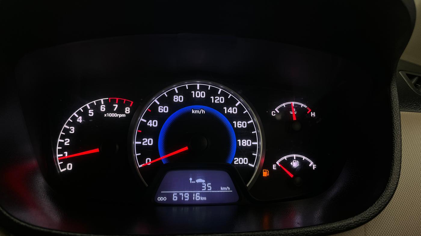2018 Hyundai Grand i10 SPORTZ 1.2 KAPPA VTVT, Petrol, Manual, 67,868 km, Odometer Image