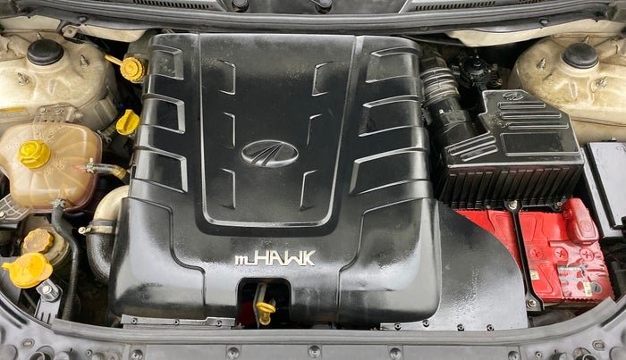2018 Mahindra XUV500 W10 AT, Diesel, Automatic, 75,889 km, Open Bonet
