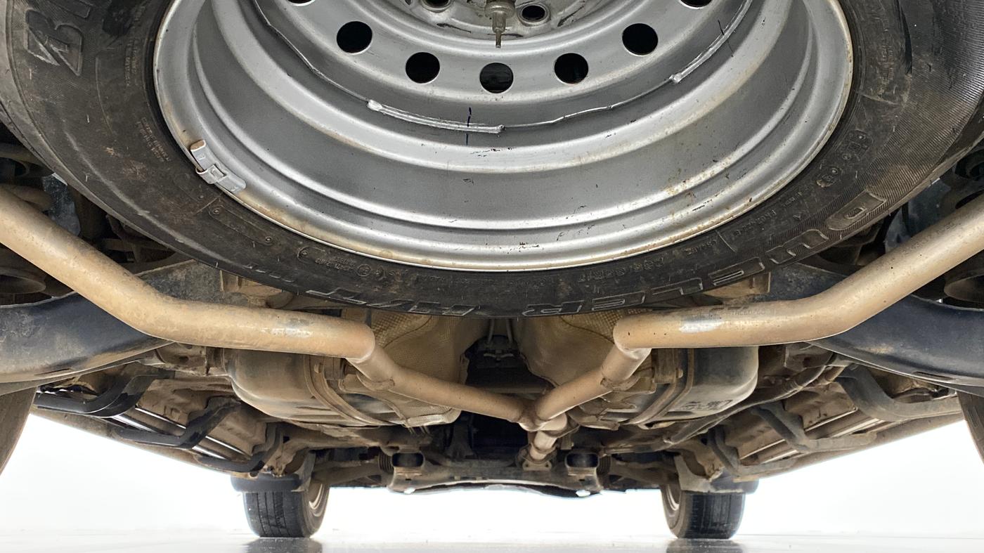 2018 Mahindra XUV500 W10 AT, Diesel, Automatic, 75,889 km, Rear Underbody