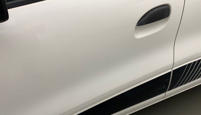 2020 Renault Kwid RXL, Petrol, Manual, 17,652 km, Front passenger door - Slightly dented