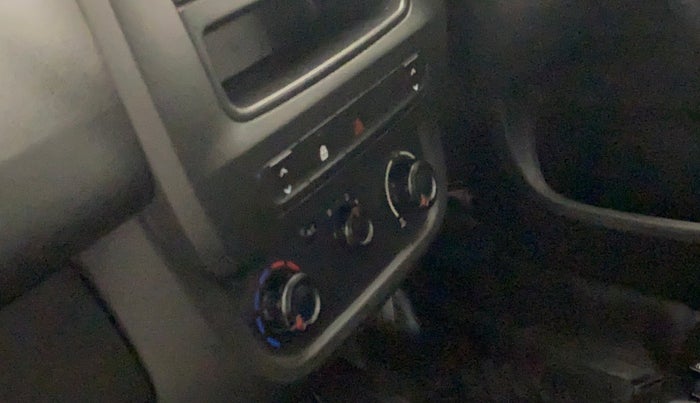 2020 Renault Kwid RXL, Petrol, Manual, 17,652 km, AC Unit - Directional switch has minor damage