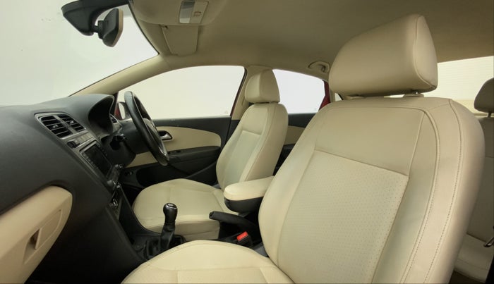 2017 Skoda Rapid STYLE 1.6 MPI MT, Petrol, Manual, 91,707 km, Right Side Front Door Cabin