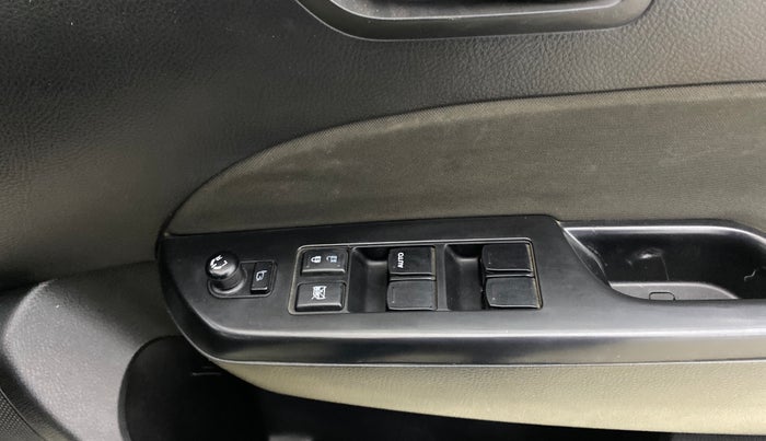 2014 Maruti Swift ZXI, Petrol, Manual, 39,432 km, Driver Side Door Panels Control