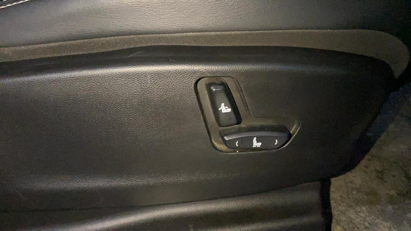 2020 MG HECTOR SHARP 1.5 DCT PETROL, Petrol, Automatic, 48,182 km, Driver Side Adjustment Panel