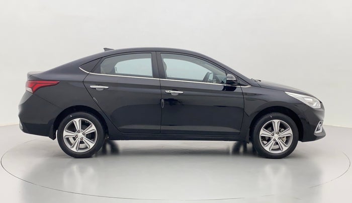 2019 Hyundai Verna 1.6 SX VTVT, Petrol, Manual, 13,976 km, Right Side View
