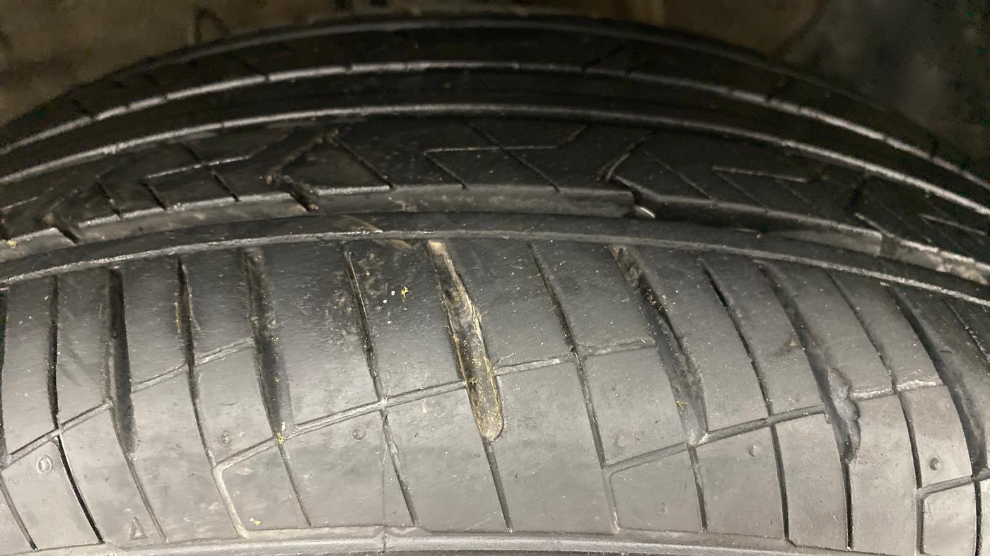 2019 Hyundai Verna 1.6 SX VTVT, Petrol, Manual, 13,976 km, Left Front Tyre Tread