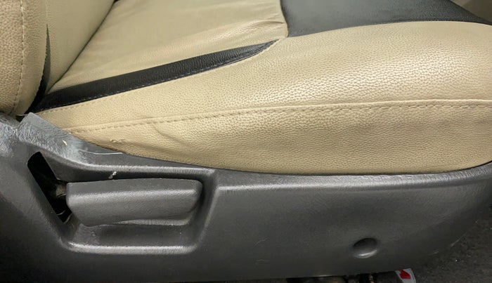 2015 Maruti Alto K10 LXI CNG, CNG, Manual, 66,574 km, Driver Side Adjustment Panel