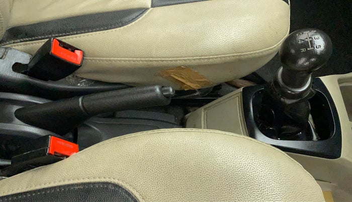 2015 Maruti Alto K10 LXI CNG, CNG, Manual, 66,574 km, Gear Lever