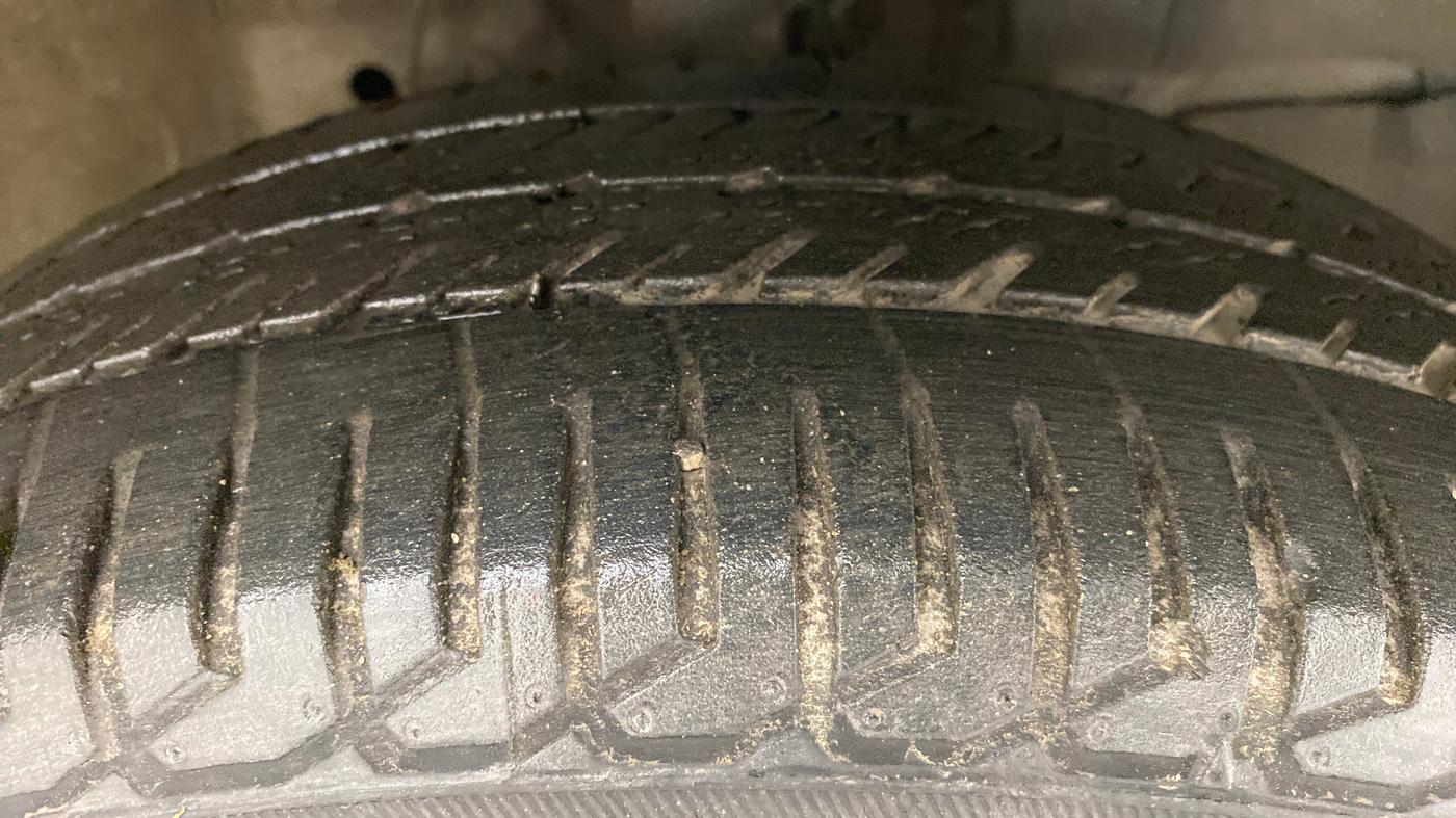 2015 Honda City VX MT PETROL, Petrol, Manual, 43,250 km, Right Front Tyre Tread