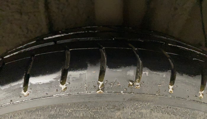 2018 Hyundai Grand i10 SPORTZ AT 1.2 KAPPA VTVT, Petrol, Automatic, 61,640 km, Left Rear Tyre Tread