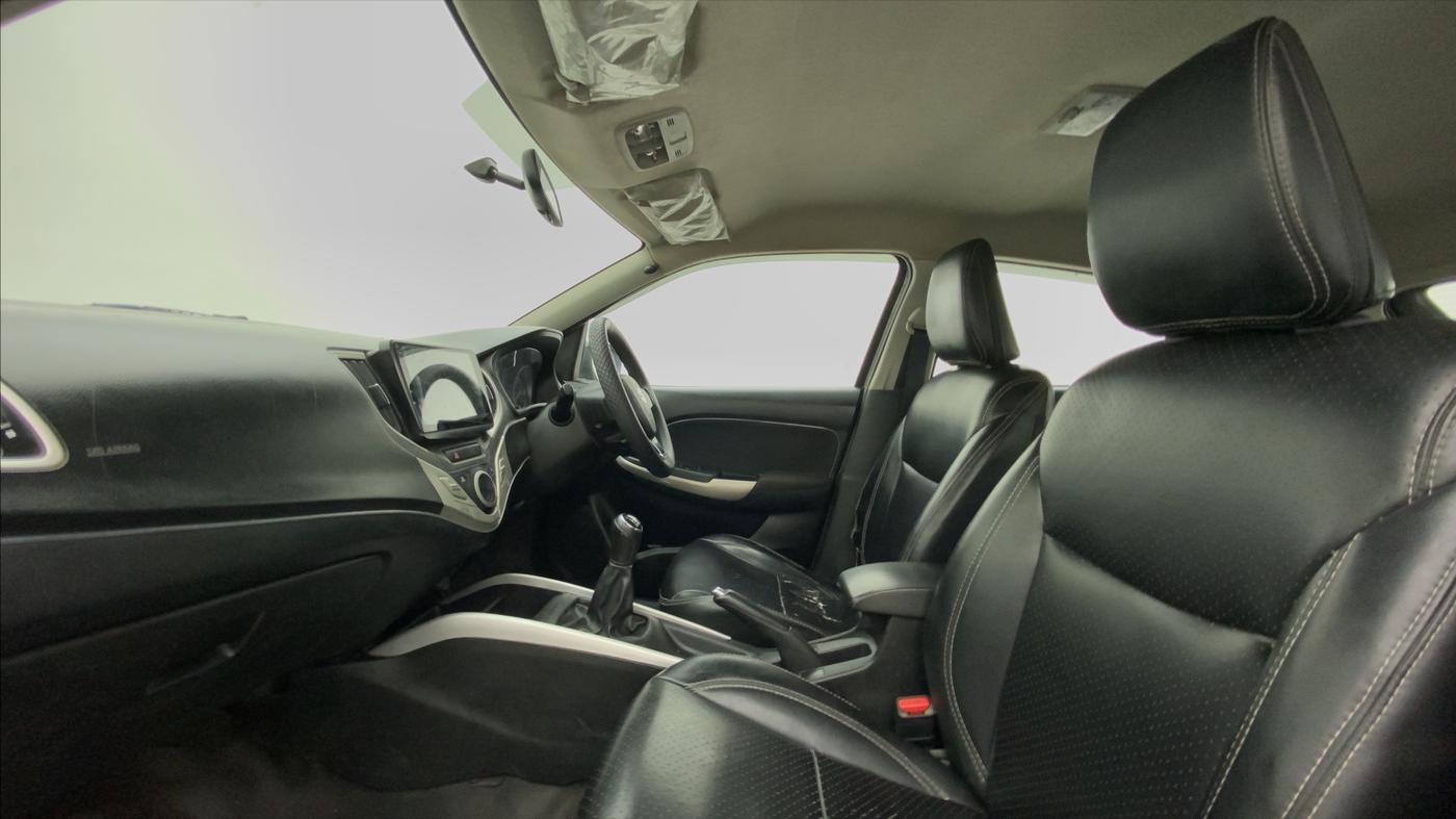 2017 Maruti Baleno DELTA PETROL 1.2, Petrol, Manual, 65,537 km, Right Side Front Door Cabin