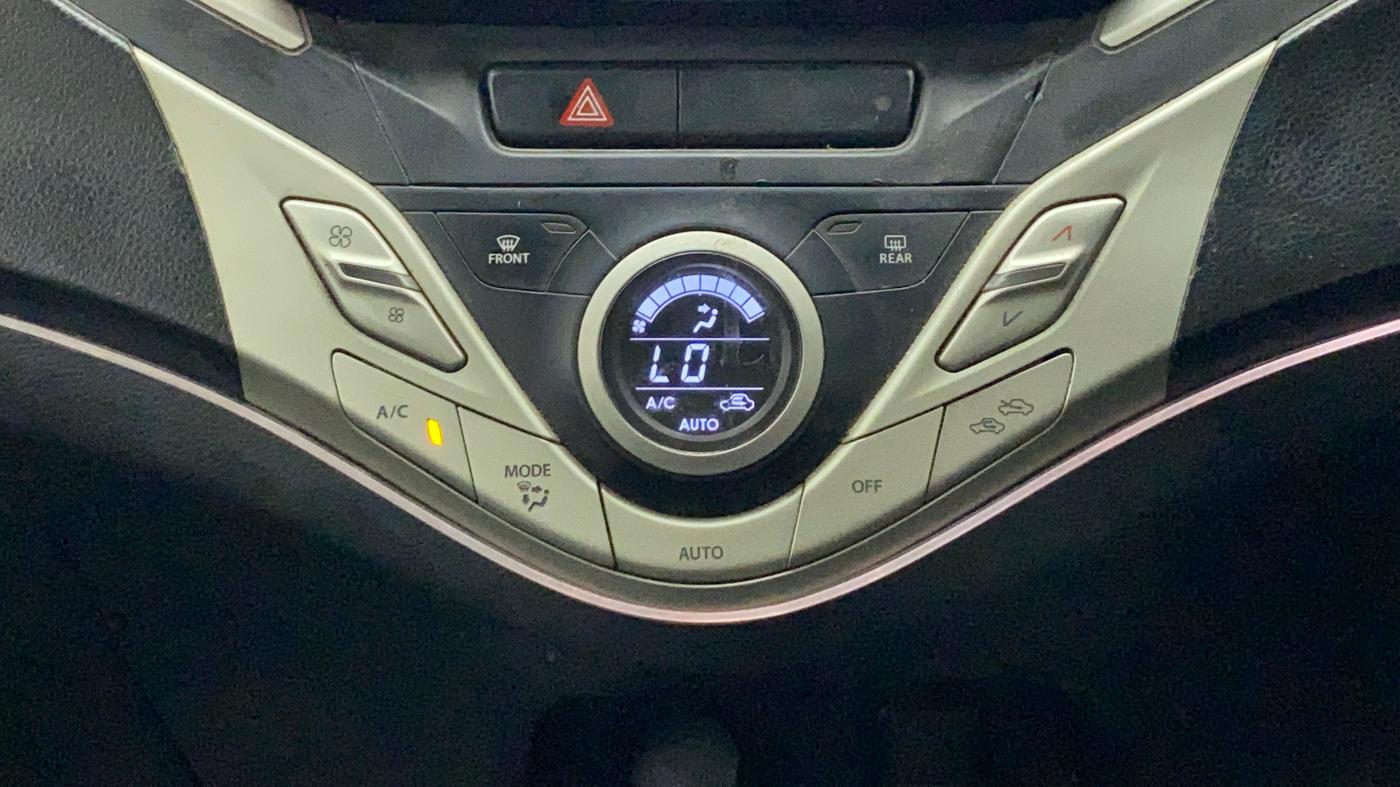2017 Maruti Baleno DELTA PETROL 1.2, Petrol, Manual, 65,537 km, Automatic Climate Control
