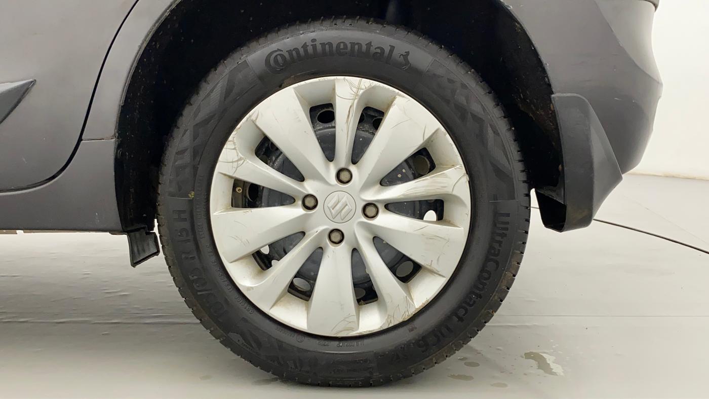 2017 Maruti Baleno DELTA PETROL 1.2, Petrol, Manual, 65,537 km, Left Rear Wheel