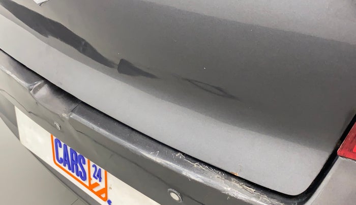 2017 Maruti Baleno DELTA PETROL 1.2, Petrol, Manual, 65,537 km, Dicky (Boot door) - Paint has minor damage