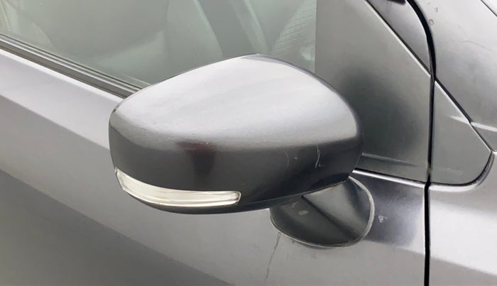 2017 Maruti Baleno DELTA PETROL 1.2, Petrol, Manual, 65,537 km, Right rear-view mirror - Folding motor not working