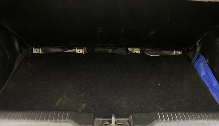 2018 Maruti Swift VXI AMT, Petrol, Automatic, 52,320 km, Boot Inside