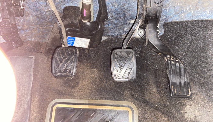 2020 Maruti S Cross ZETA 1.5, Petrol, Manual, 1,29,736 km, Pedals