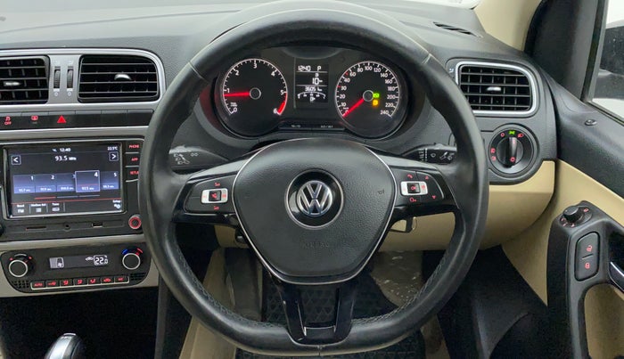 2019 Volkswagen Ameo HIGHLINE PLUS DSG 1.5, Diesel, Automatic, 36,249 km, Steering Wheel Close Up