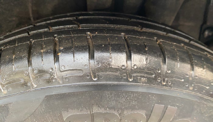 2022 Hyundai GRAND I10 NIOS SPORTZ 1.2 KAPPA VTVT, Petrol, Manual, 19,850 km, Left Rear Tyre Tread