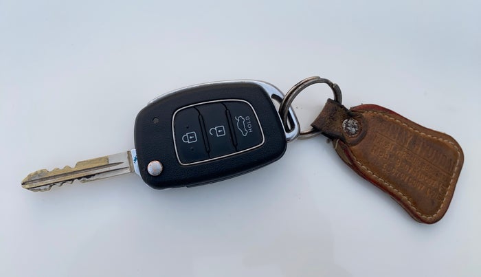 2022 Hyundai GRAND I10 NIOS SPORTZ 1.2 KAPPA VTVT, Petrol, Manual, 19,850 km, Key Close Up