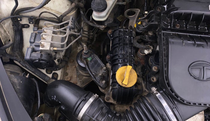 2016 Tata Tiago XZ PETROL, Petrol, Manual, 63,711 km, Engine View - Right