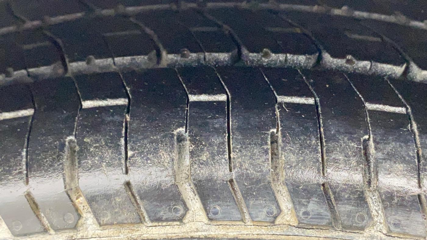 2016 Tata Tiago XZ PETROL, Petrol, Manual, 63,791 km, Left Rear Tyre Tread