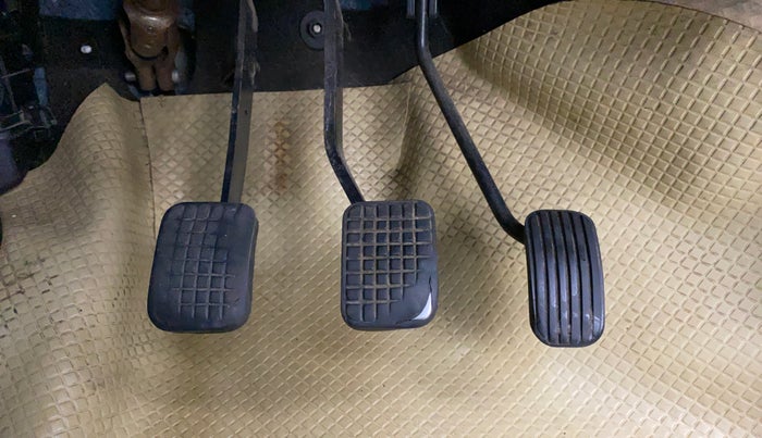 2016 Tata Tiago XZ PETROL, Petrol, Manual, 63,711 km, Pedals