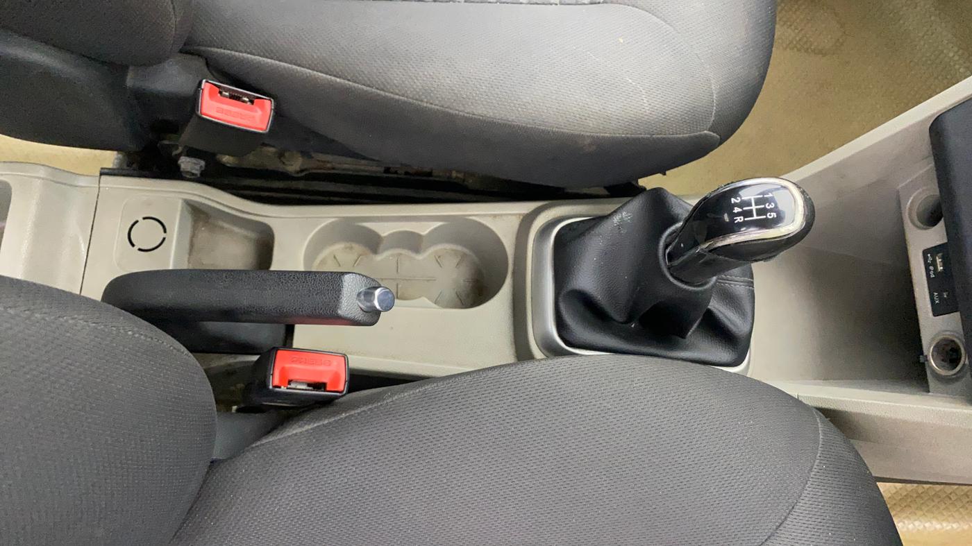 2016 Tata Tiago XZ PETROL, Petrol, Manual, 63,791 km, Gear Lever