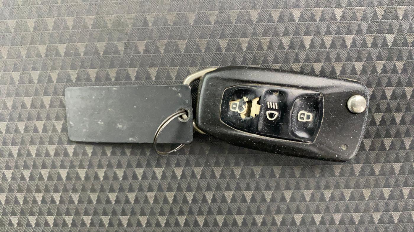 2016 Tata Tiago XZ PETROL, Petrol, Manual, 63,791 km, Key Close Up
