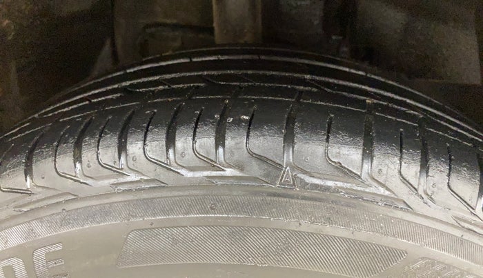 2018 Tata NEXON XZA PLUS PETROL, Petrol, Automatic, 50,343 km, Right Front Tyre Tread