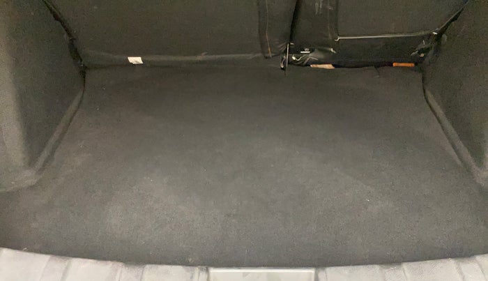 2018 Tata NEXON XZA PLUS PETROL, Petrol, Automatic, 50,343 km, Boot Inside