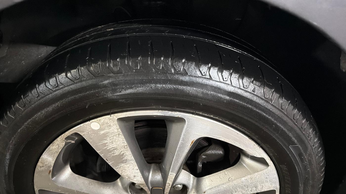 2015 Hyundai Elite i20 SPORTZ 1.2, Petrol, Manual, 42,836 km, Right Front Tyre Tread