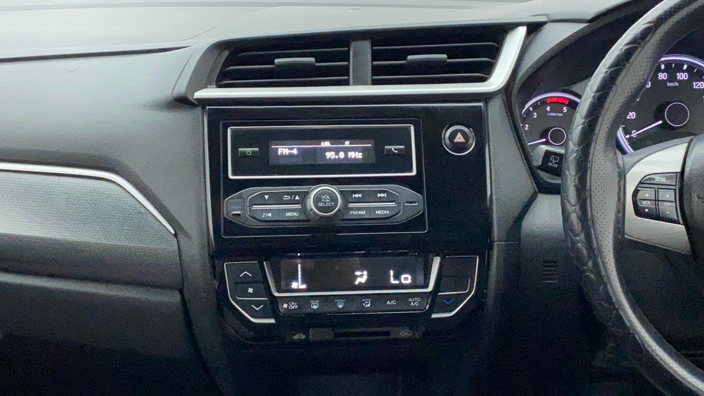 2018 Honda BR-V 1.5L I- DTEC V STYLE EDITION, Diesel, Manual, 86,913 km, Air Conditioner