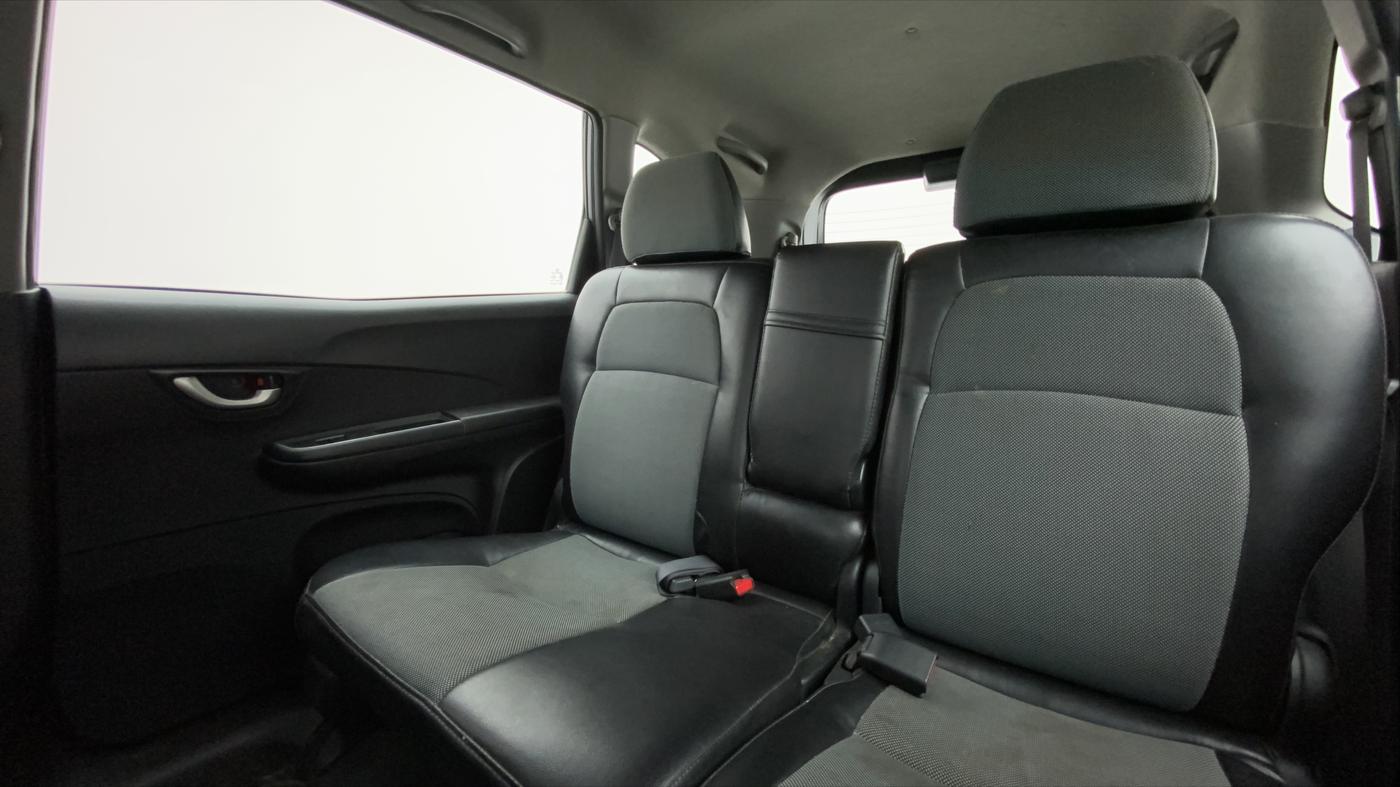 2018 Honda BR-V 1.5L I- DTEC V STYLE EDITION, Diesel, Manual, 86,913 km, Right Side Rear Door Cabin
