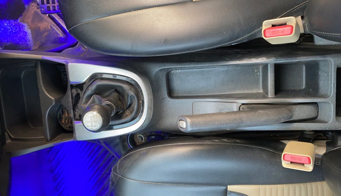 2016 Honda Jazz 1.2L I-VTEC SV, Petrol, Manual, 97,415 km, Gear Lever