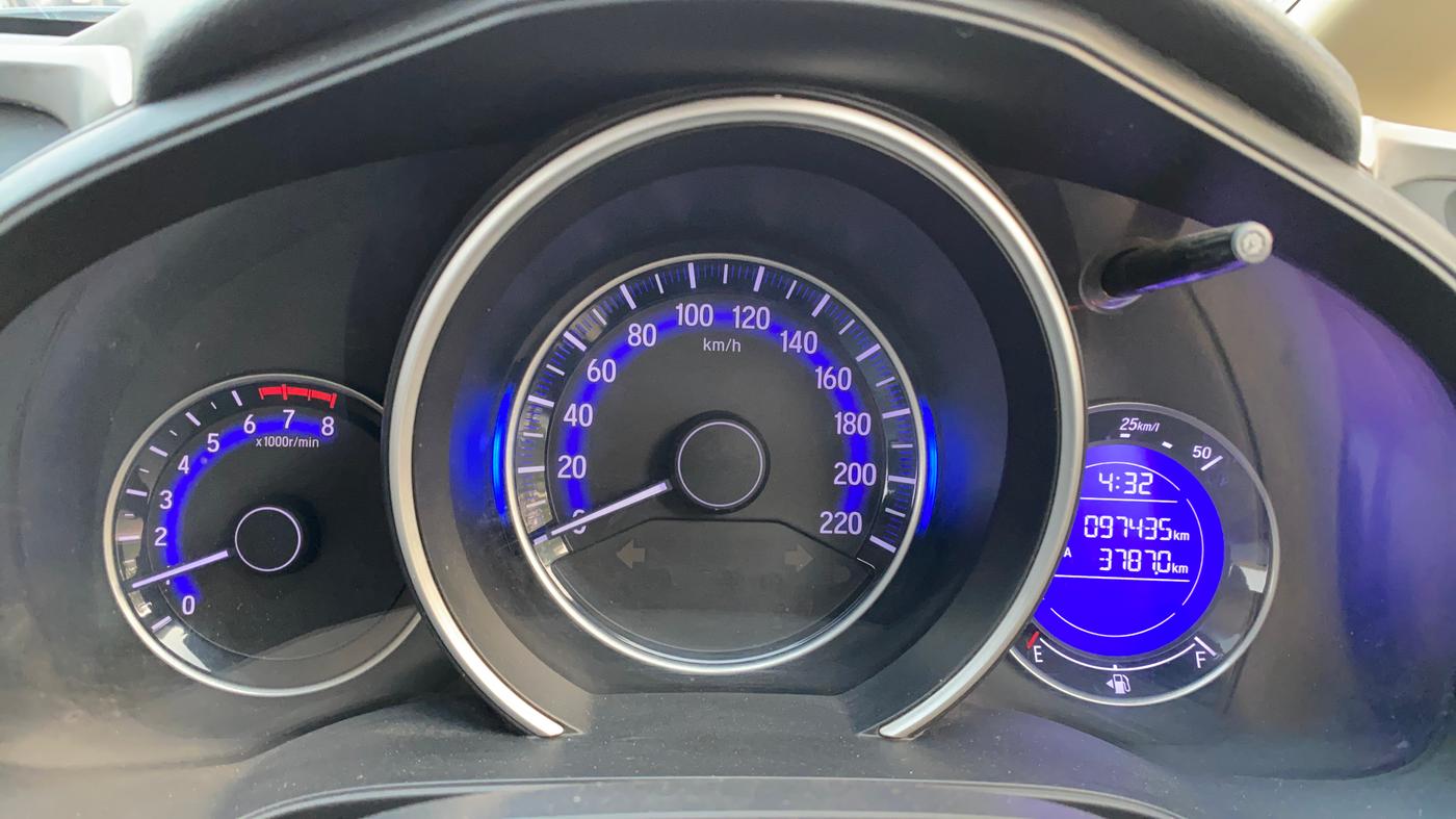 2016 Honda Jazz 1.2L I-VTEC SV, Petrol, Manual, 97,415 km, Odometer Image