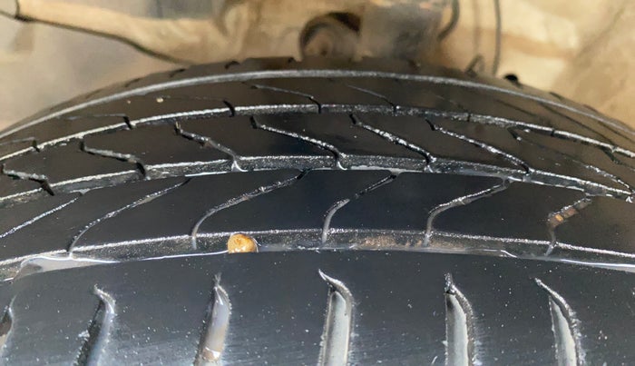 2016 Honda Jazz 1.2L I-VTEC SV, Petrol, Manual, 97,415 km, Left Front Tyre Tread