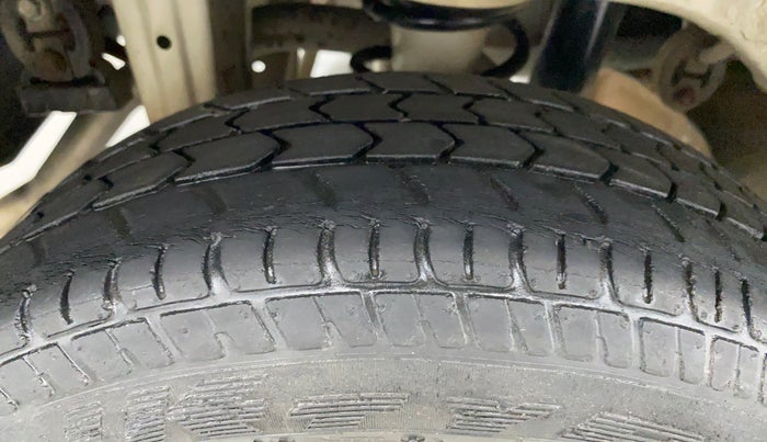 2014 Maruti Alto K10 VXI P, Petrol, Manual, 35,737 km, Right Rear Tyre Tread