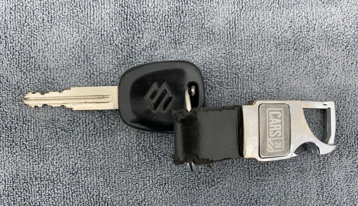 2014 Maruti Alto K10 VXI P, Petrol, Manual, 35,737 km, Key Close Up