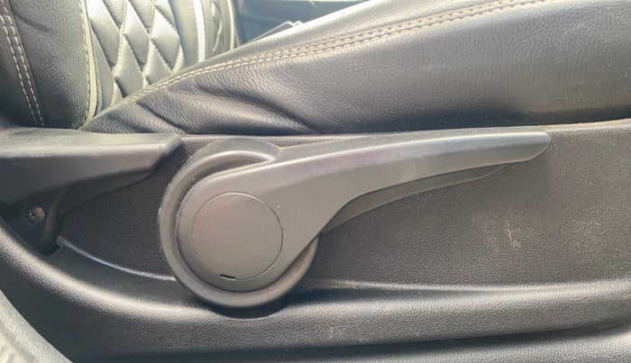 2019 Tata TIAGO NRG PETROL, Petrol, Manual, 72,961 km, Driver Side Adjustment Panel