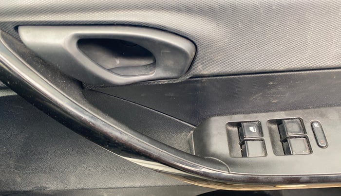 2019 Tata TIAGO NRG PETROL, Petrol, Manual, 72,961 km, Driver Side Door Panels Control