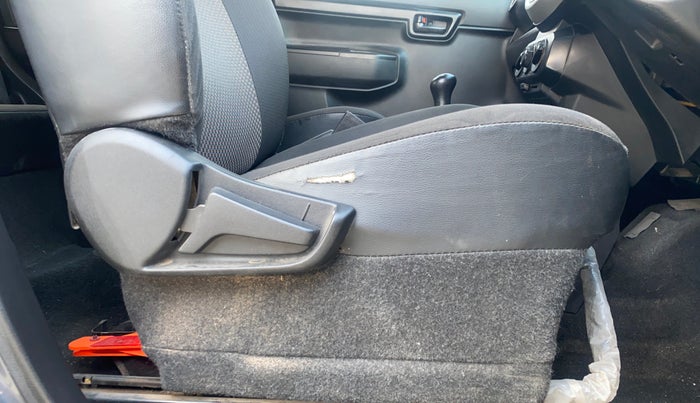 2021 Maruti S PRESSO VXI+, Petrol, Manual, 45,735 km, Driver Side Adjustment Panel