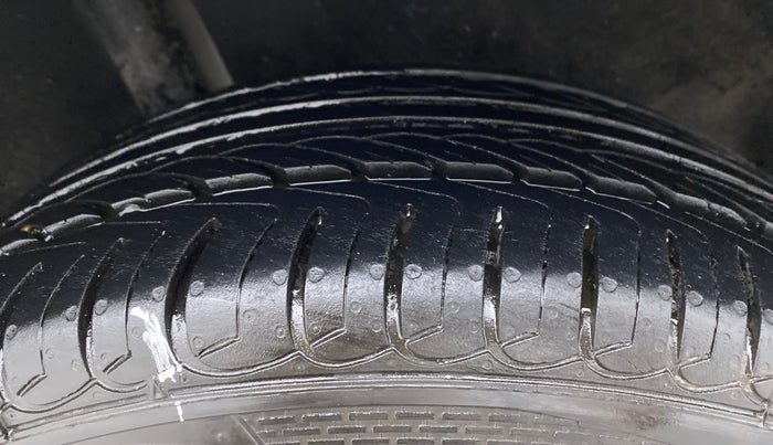 2019 Ford Ecosport TITANIUM + 1.5L PETROL AT, Petrol, Automatic, 29,373 km, Right Rear Tyre Tread