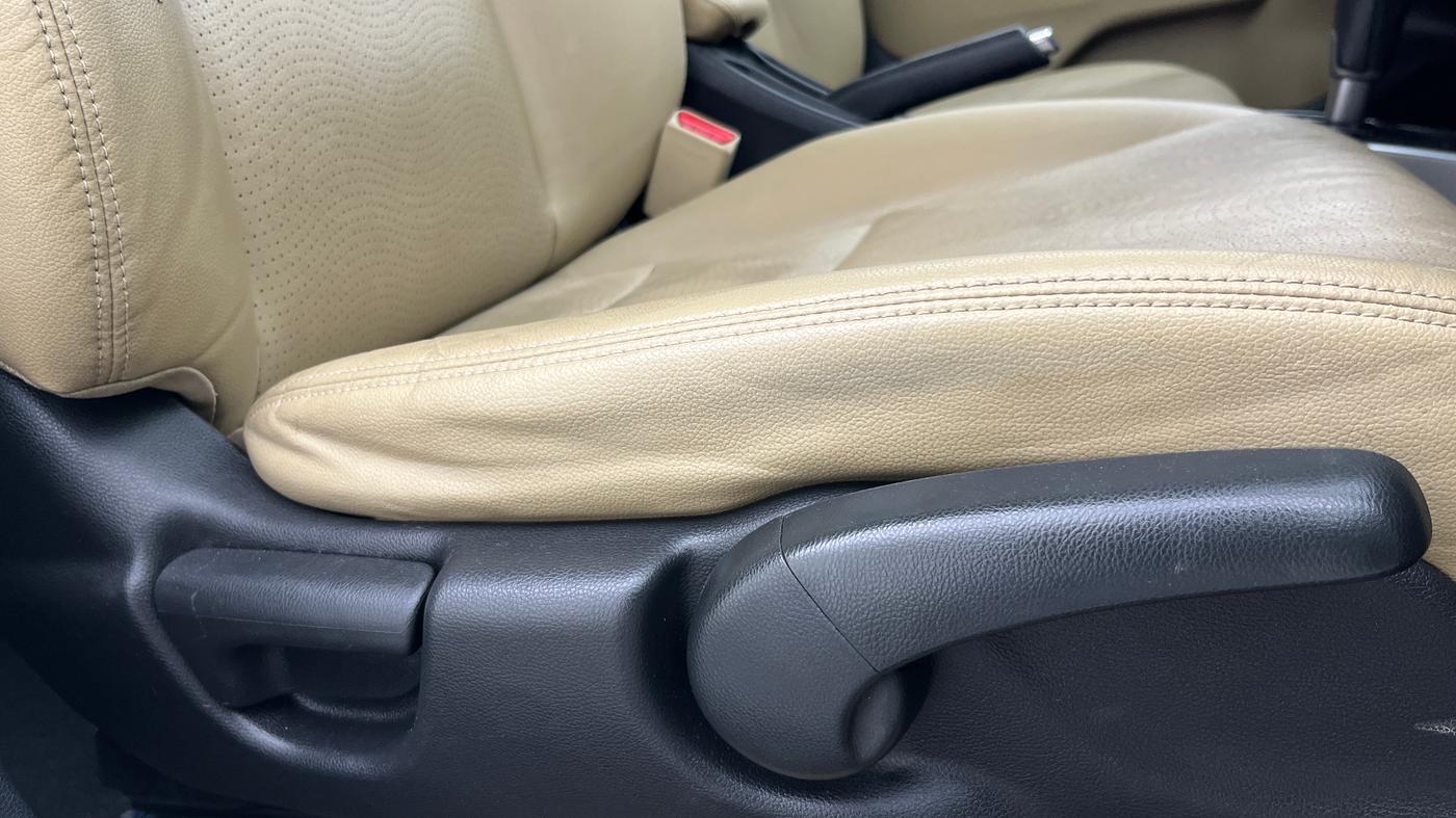 2015 Honda City 1.5L I-VTEC VX CVT, Petrol, Automatic, 54,862 km, Driver Side Adjustment Panel