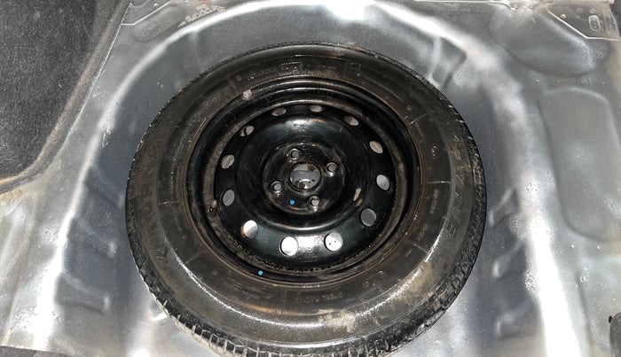 2018 Maruti Dzire ZXI, Petrol, Manual, 91,119 km, Spare Tyre