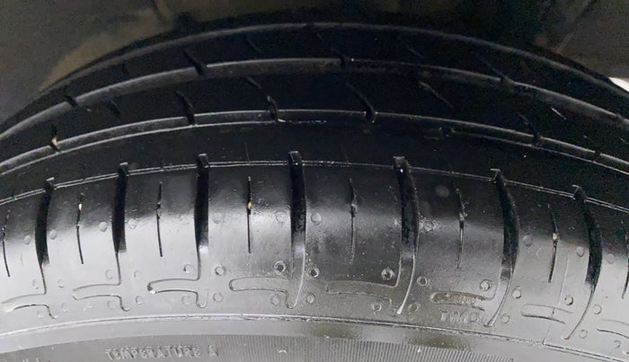 2021 Hyundai GRAND I10 NIOS SPORTZ 1.2 KAPPA VTVT CNG, CNG, Manual, 27,256 km, Left Rear Tyre Tread