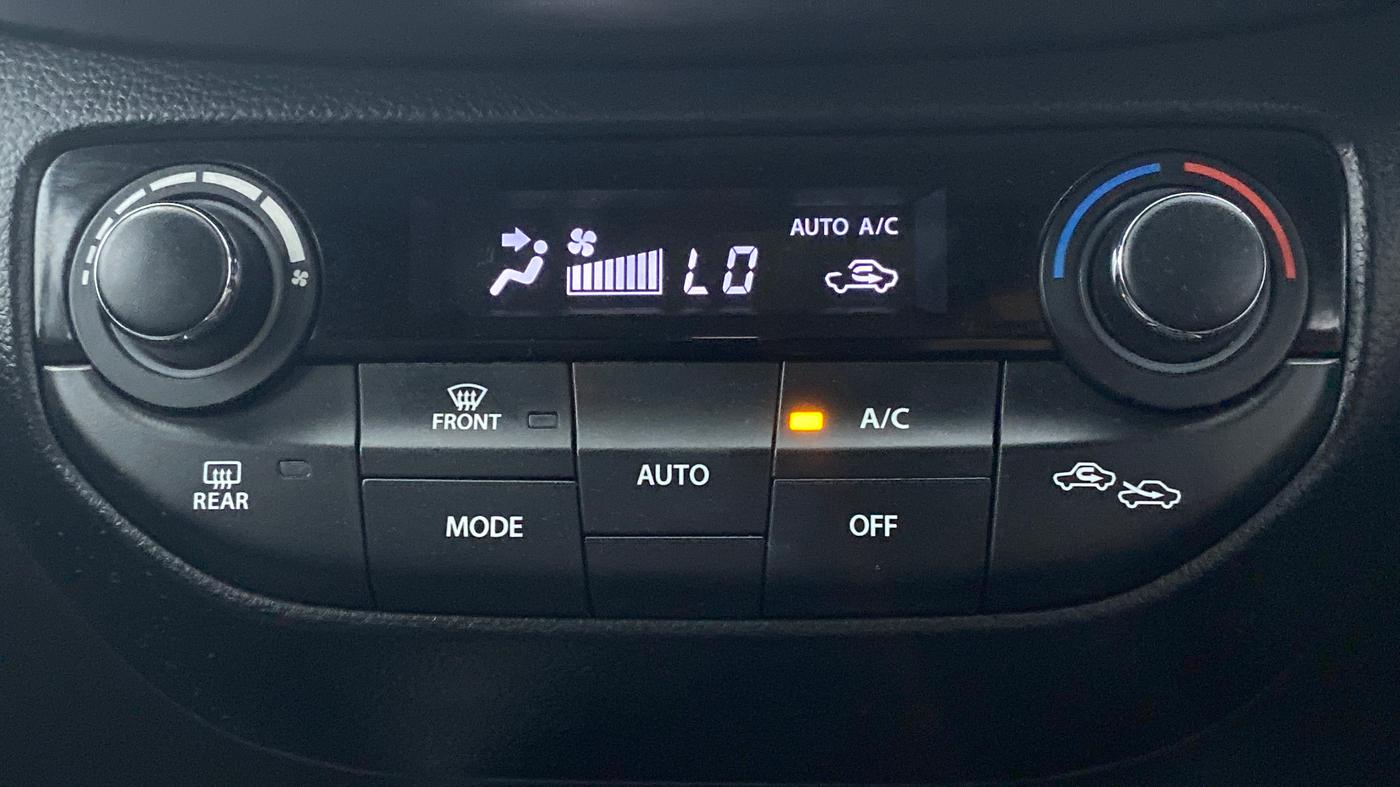 2020 Maruti XL6 ZETA AT, Petrol, Automatic, 20,683 km, Automatic Climate Control