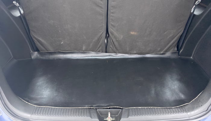 2020 Maruti XL6 ZETA AT, Petrol, Automatic, 20,683 km, Boot Inside